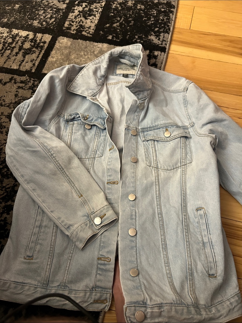 Women's Light Blue Denim Trucker Jacket - Classic Jean Coat